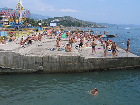 Plaże w Ałuszcie
